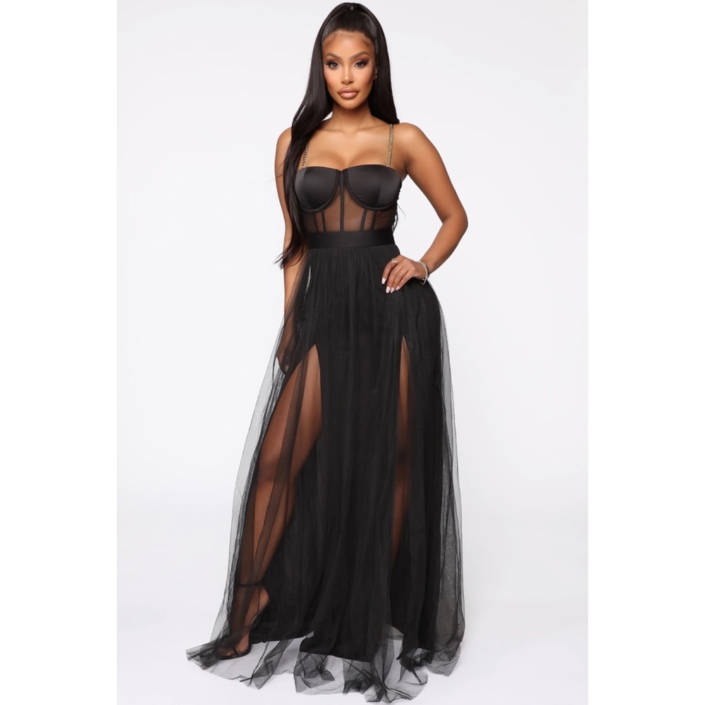 Looking For The One Maxi Dress - Black